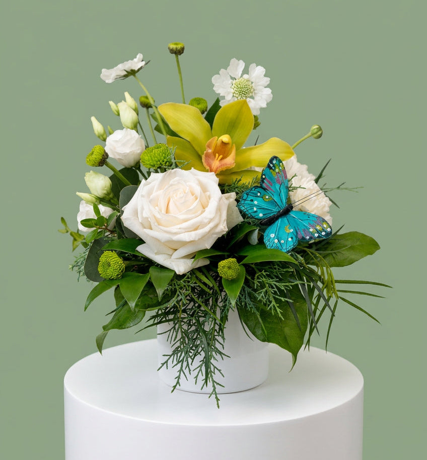 Okotoks florist. From cheerful birthday bouquets and thoughtful thank-you flowers to just-because blooms, new home gifts, and everyday floral arrangements, we create designs for life’s little moments and meaningful occasions. Enjoy local flower delivery in Okotoks and High River, with beautiful blooms and a little hometown love.